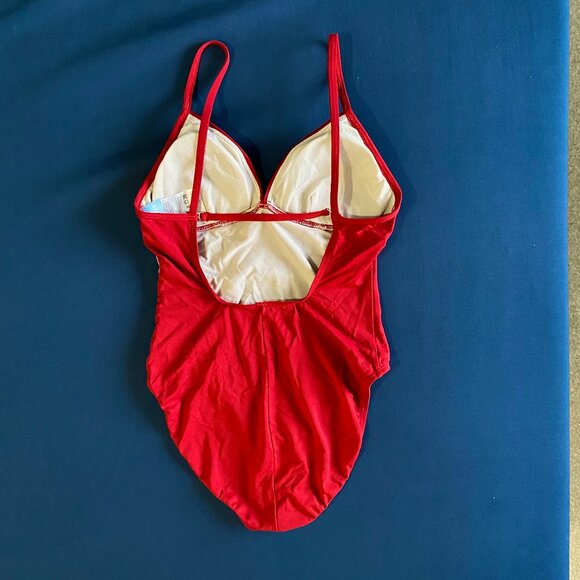Red Embroidered Hibiscus Swimsuit - Picture 4 of 5